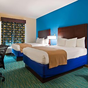 Queen Room Two Queen Beds
